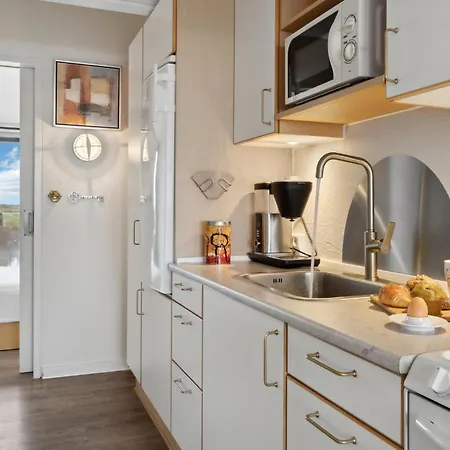 Daire Bad, Lejl 53 *